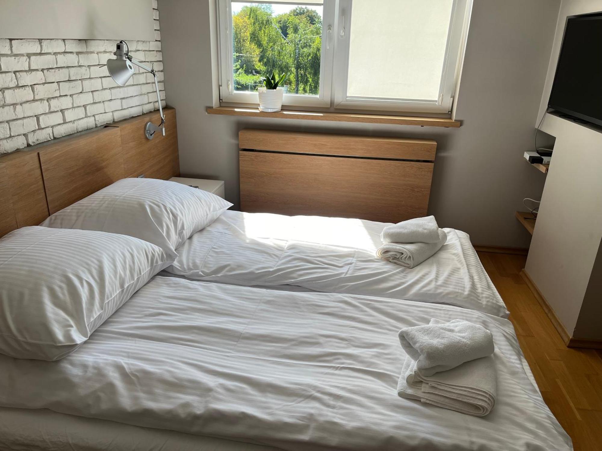 Villa Dom Z Ogrodem W Krakowie Krakau